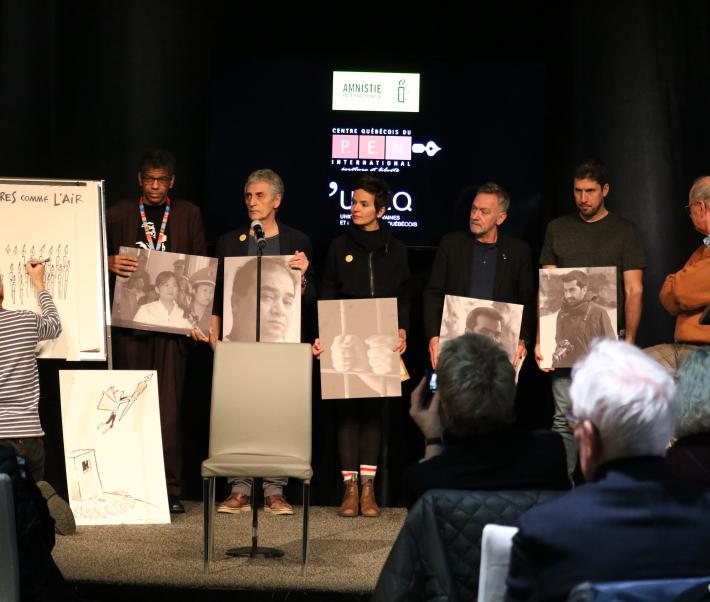 Lecture des dédicaces au Salon du livre de Montréal édition 2019