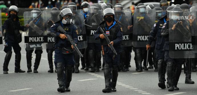 policier armés 