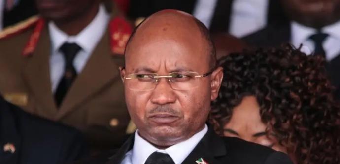L'ancien Premier ministre burundais Alain Guillaume Bunyoni au stade Ingoma à Gitega, au Burundi, le 26 juin 2020