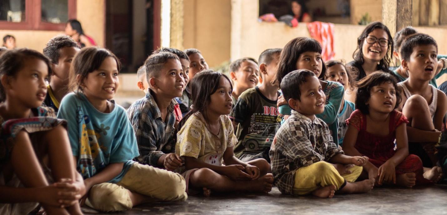 Enfants qui écoute