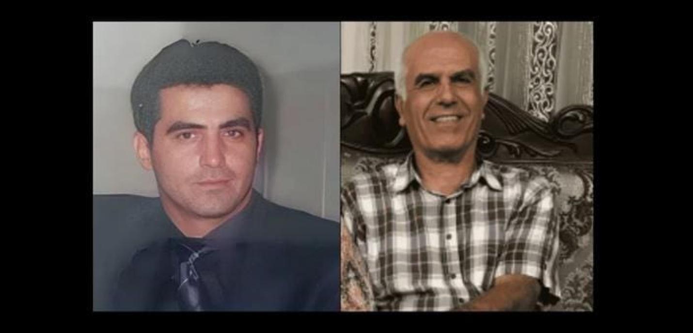 Montage de deux photos côte à côte : à gauche, un homme portant un costume sombre et une cravate, posant pour un portrait formel ; à droite, un homme plus âgé, souriant, vêtu d’une chemise à carreaux, assis sur un canapé avec un fond de rideaux décoratifs.