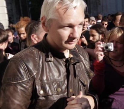 UE