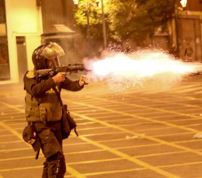 Pérou policier manifestation